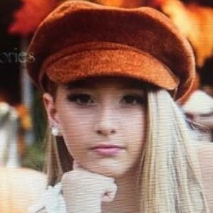 Meet your Posher, Deborah